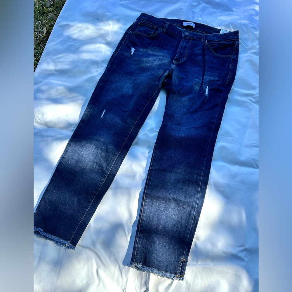Kensie Raw Hem denim jeans